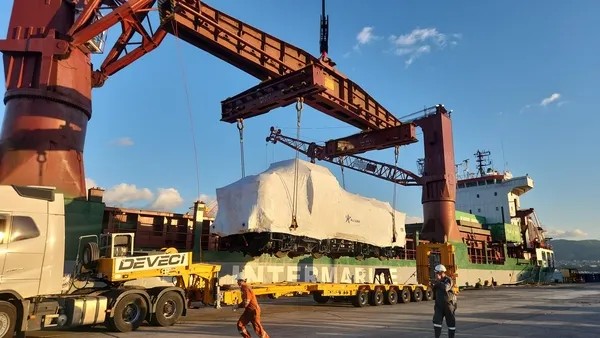 Türk Ulaşımında Bir İlk! Türk Lokomotifi Afrika’ya İhraç Edildi